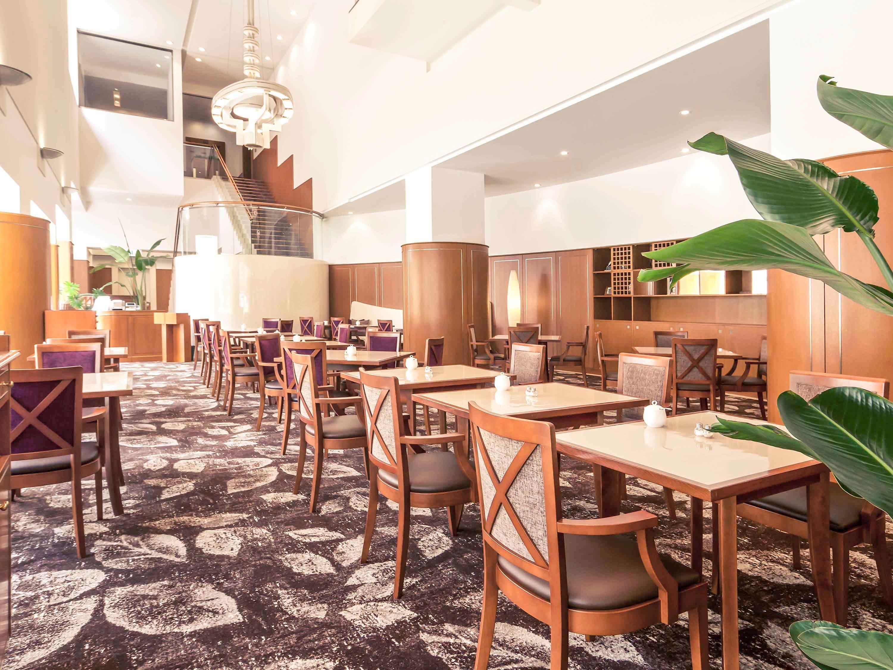 The Cypress Mercure Hotel Нагоя Екстериор снимка